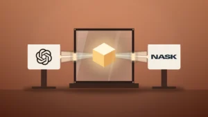 A sealed glass test chamber on a plinth holds a glowing amber cube representing an AI model. Two bone-white stations stand on either side, one with the OpenAI logo and one with the NASK logo, and each shines an inspection beam into the cube through a port in the chamber wall.